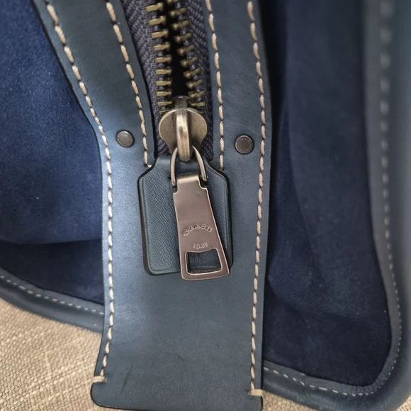 Authentic Coach Navy Blue Suede And Leather 1941 Rogue 36 Tote Bag - Picture 9 of 16